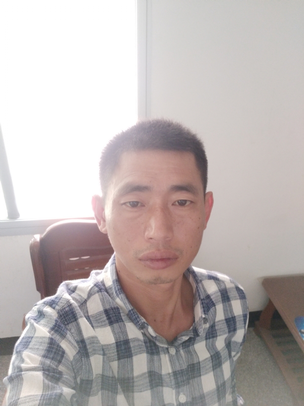 不期而遇的第一张照片--长泰相亲网