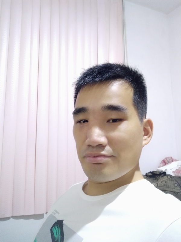 大男孩的第一张照片--长泰相亲网