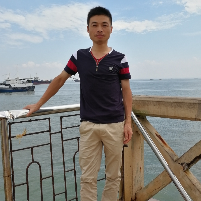 一个人的等待的第一张照片--长泰相亲网