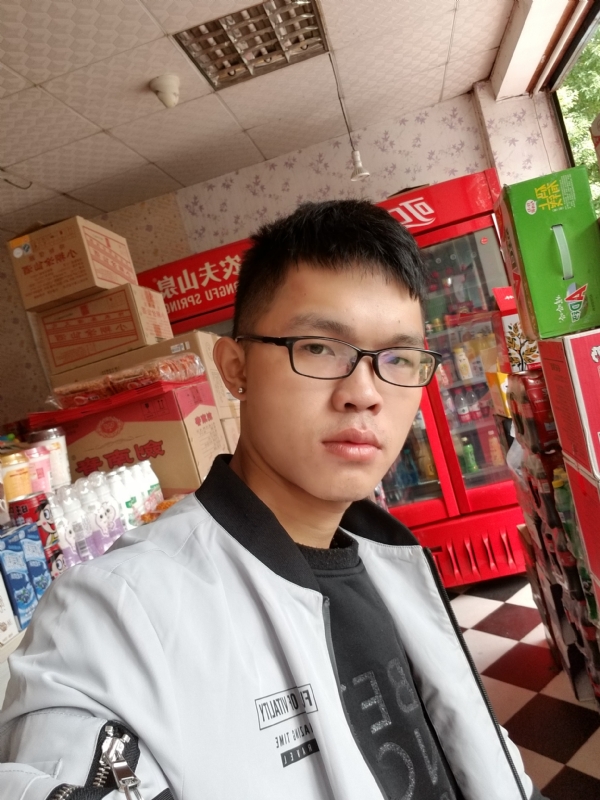 柒年的第一张照片--长泰相亲网