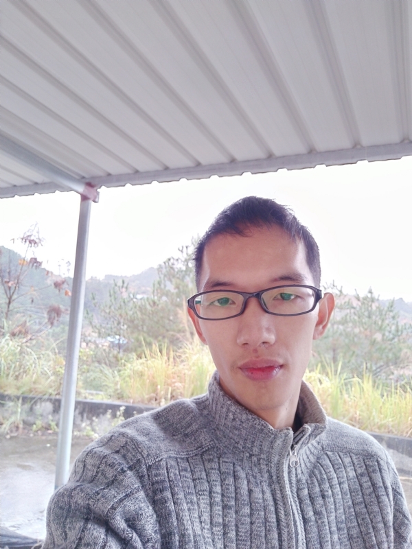 单身汉的第一张照片--长泰相亲网