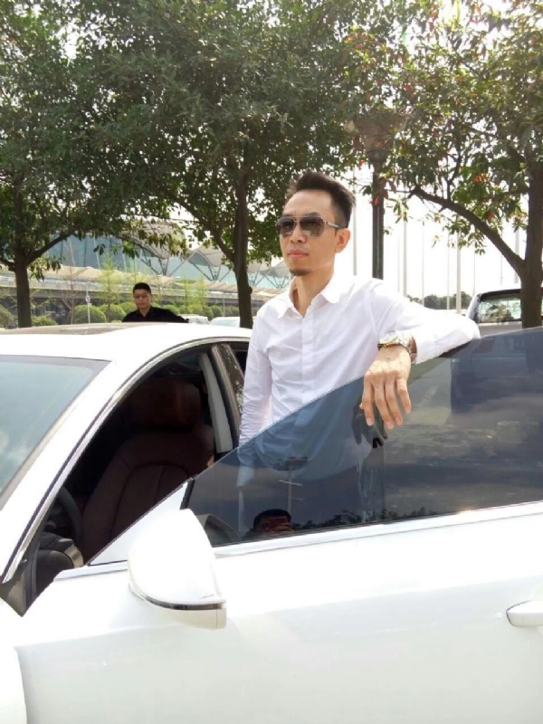 杨岳的第一张照片--长泰相亲网