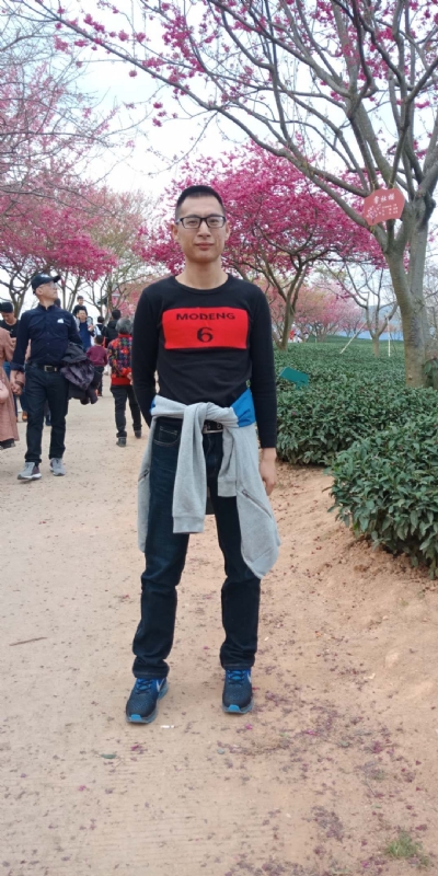 小梁的第二张照片--长泰相亲网