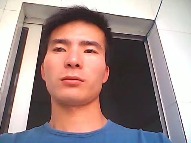 冰冻水果郎的第一张照片--长泰相亲网