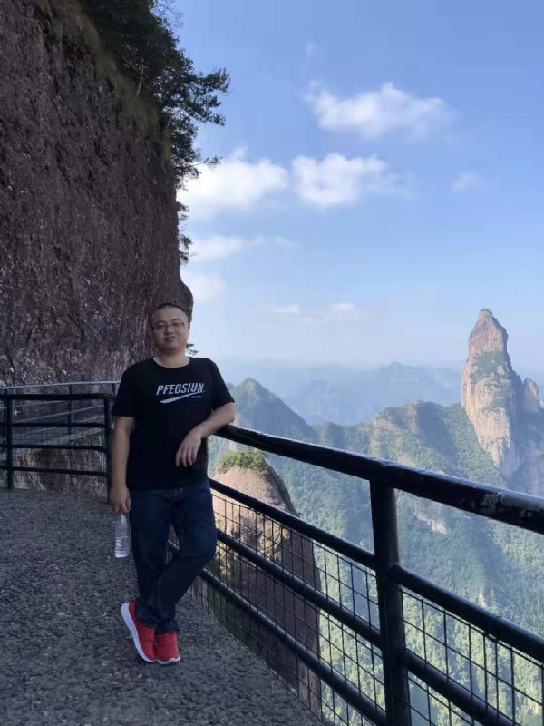 不杵于物的第一张照片--长泰相亲网