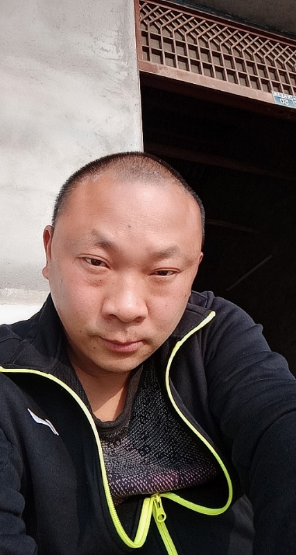 马克的第一张照片--长泰相亲网