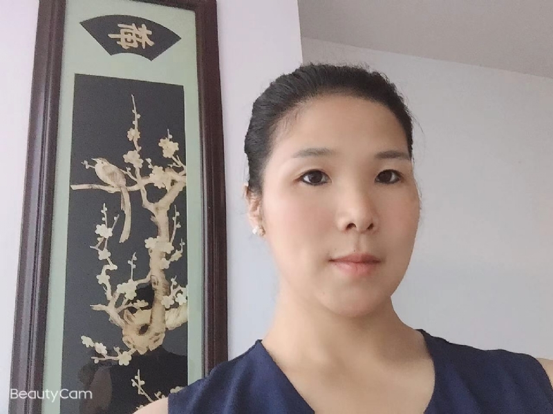 微笑的第一张照片--长泰相亲网