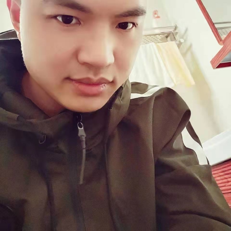 高大上的宅男的第二张照片--长泰相亲网
