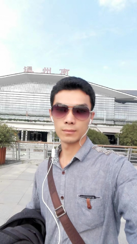 错把真心喂了狗的第三张照片--长泰相亲网