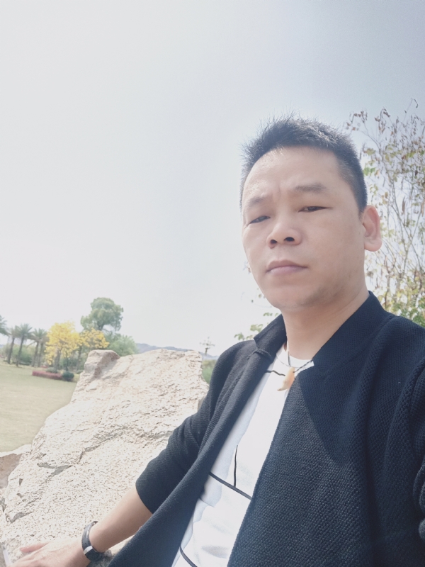 受伤的人的第一张照片--长泰相亲网