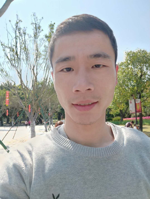 小懒虫的第一张照片--长泰相亲网