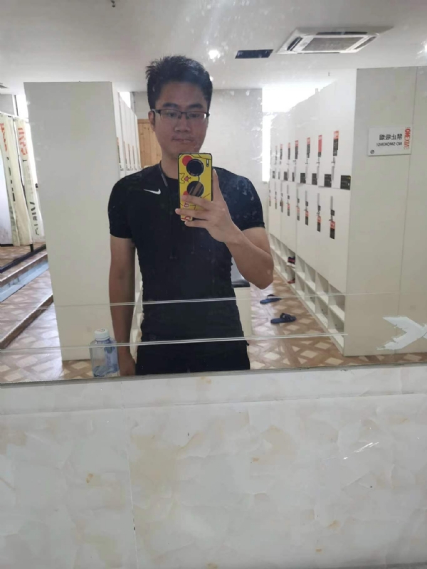 习惯发呆的第一张照片--长泰相亲网