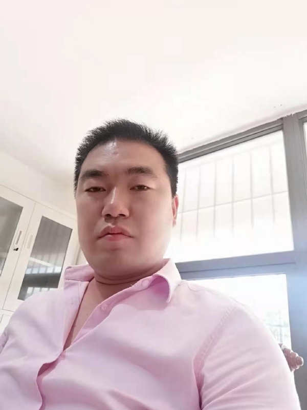 命运的打拼的第一张照片--长泰相亲网