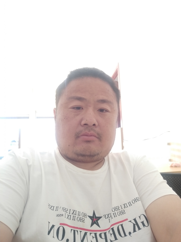 流星隐爱的第一张照片--长泰相亲网