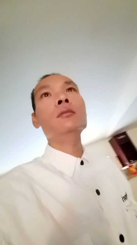 只影向谁去的第五张照片--长泰相亲网