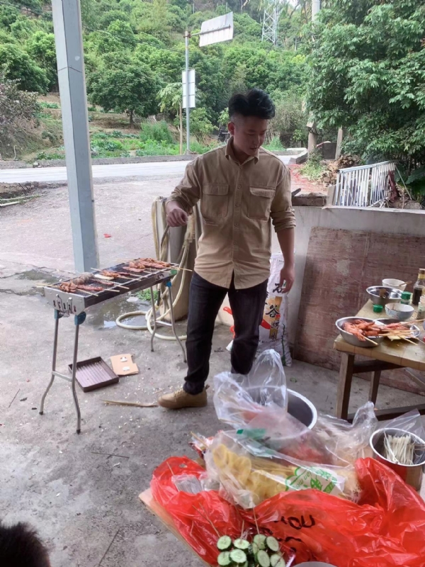 你黑我哟的第一张照片--长泰相亲网