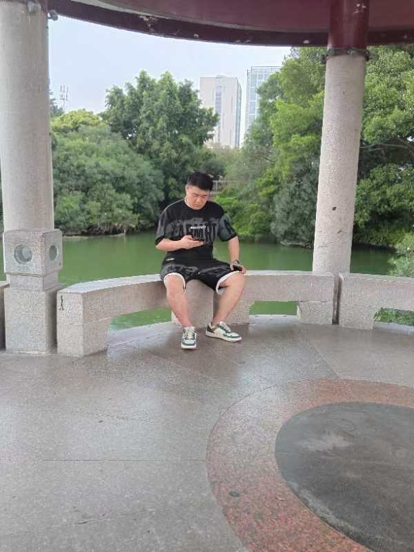 不善挽留的第一张照片--长泰相亲网